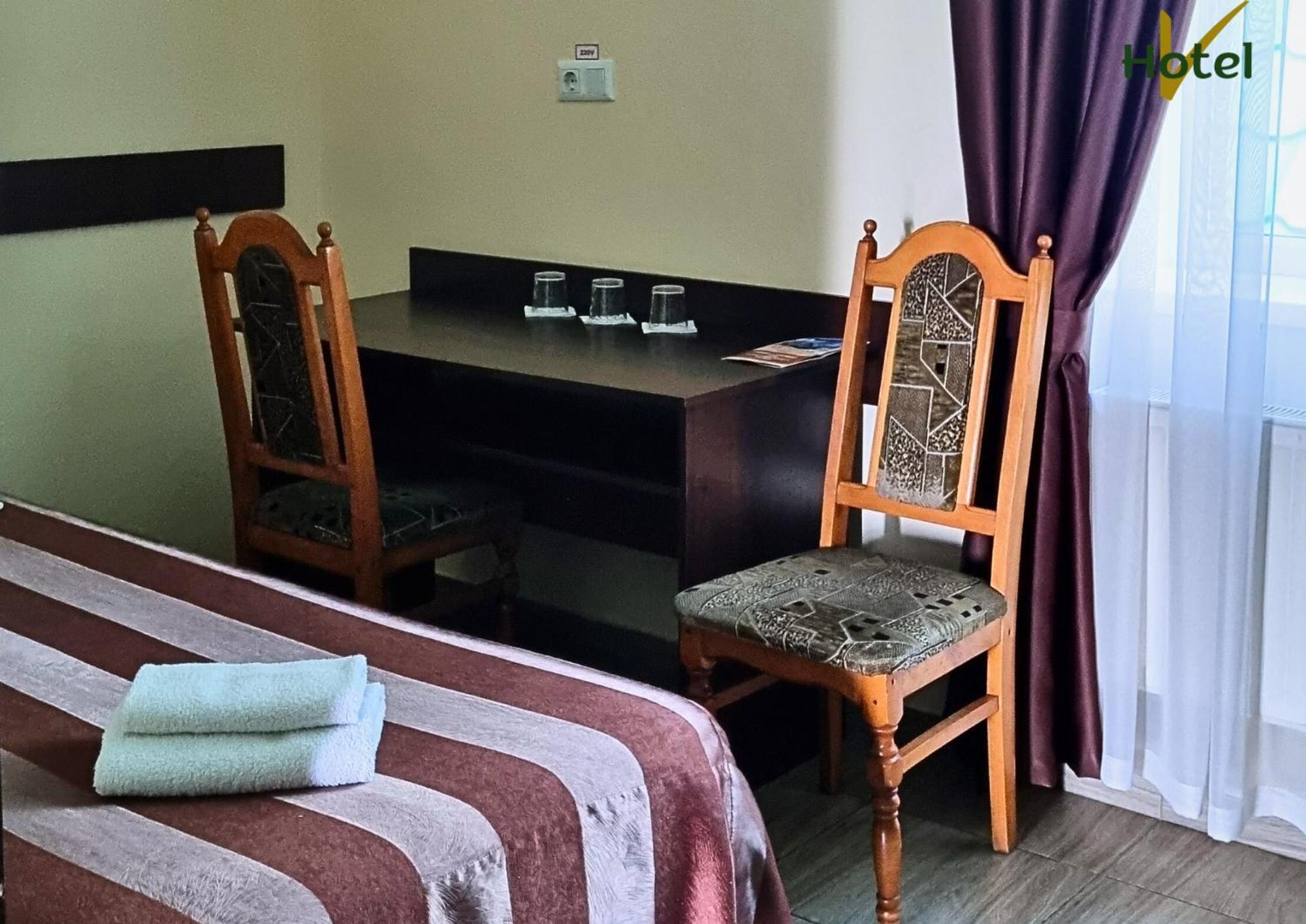 Готель "Валерія" Novoselytsya  Zimmer foto